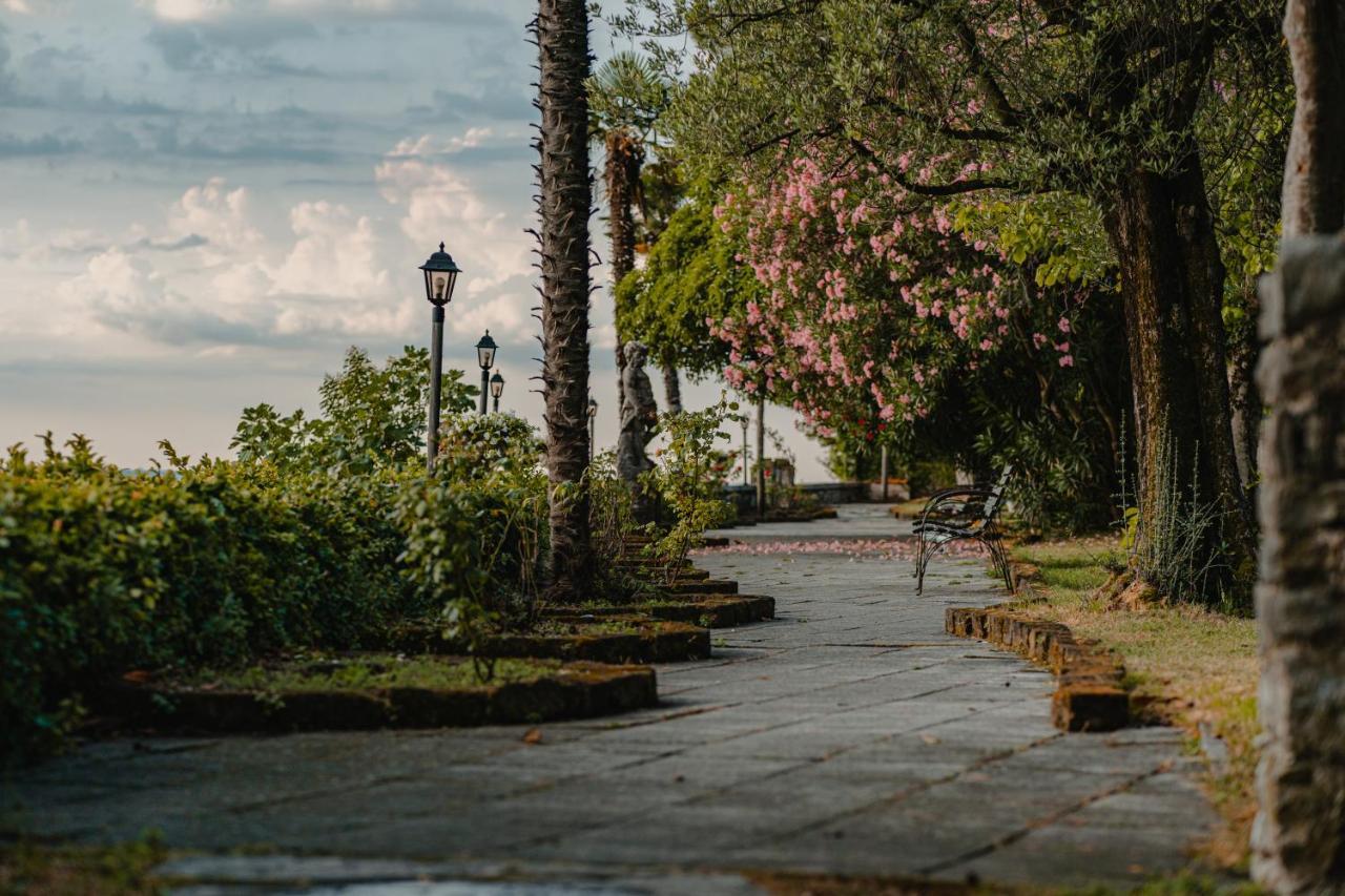 Villa Mimosa Au Lac - Estella Hotels Italia Тосколано-Мадерно Екстер'єр фото