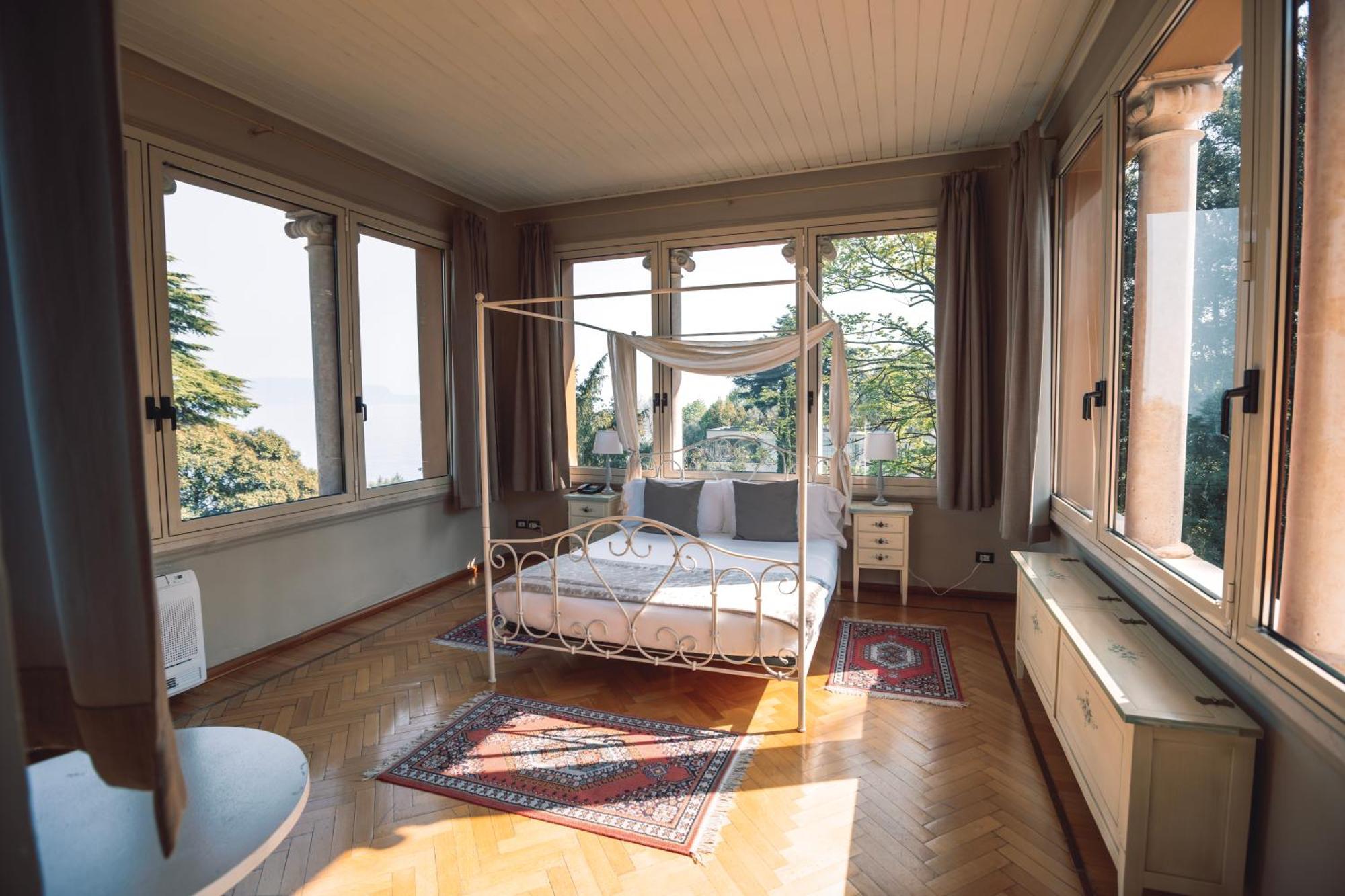 Villa Mimosa Au Lac - Estella Hotels Italia Тосколано-Мадерно Екстер'єр фото
